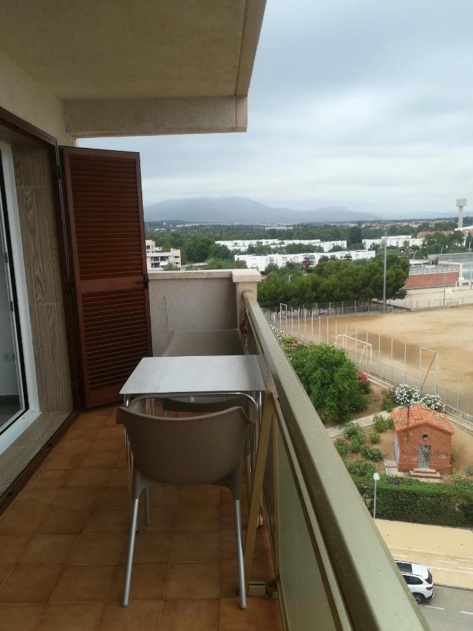 Apartamento Con Vistas, Entre Mar Y Montana Hospitalet De L'Infant Esterno foto