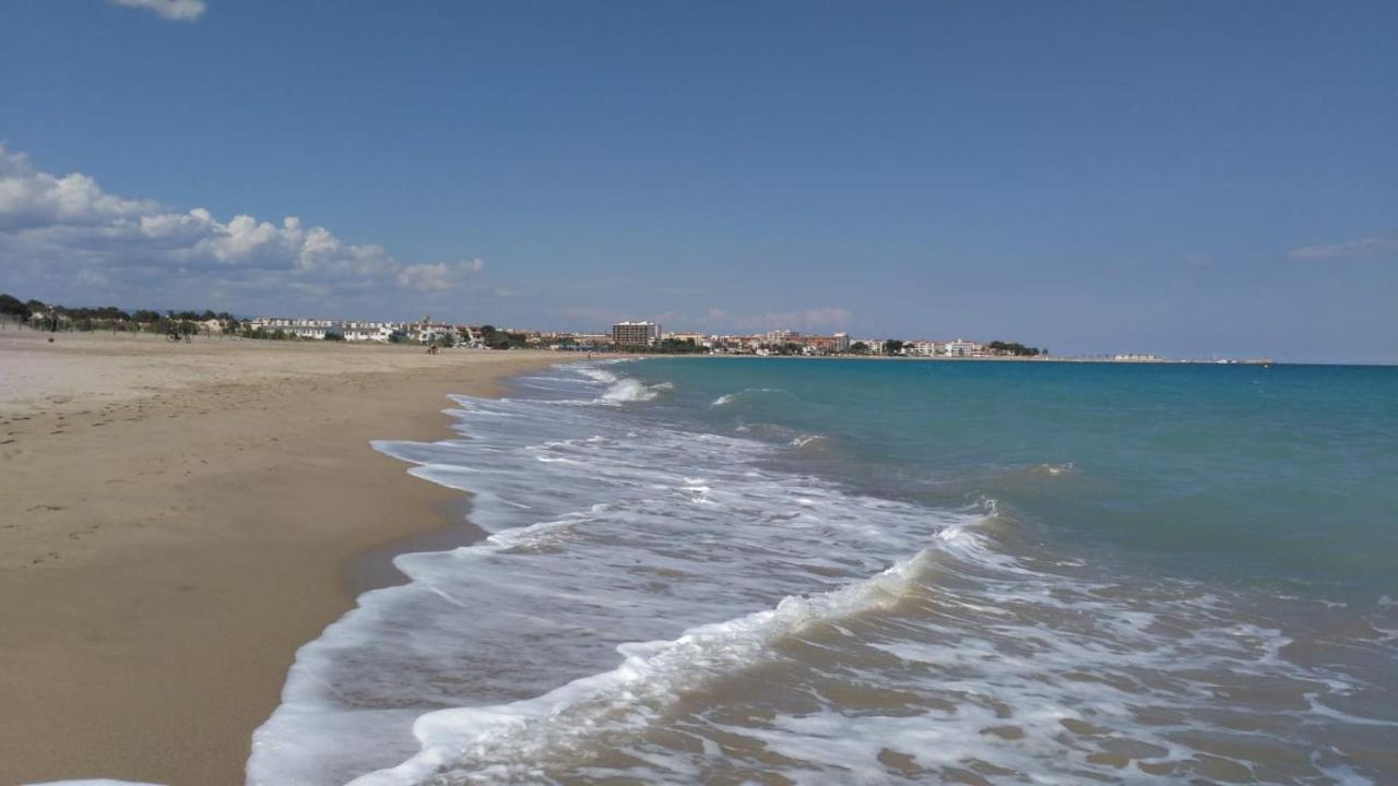 Apartamento Con Vistas, Entre Mar Y Montana Hospitalet De L'Infant Esterno foto